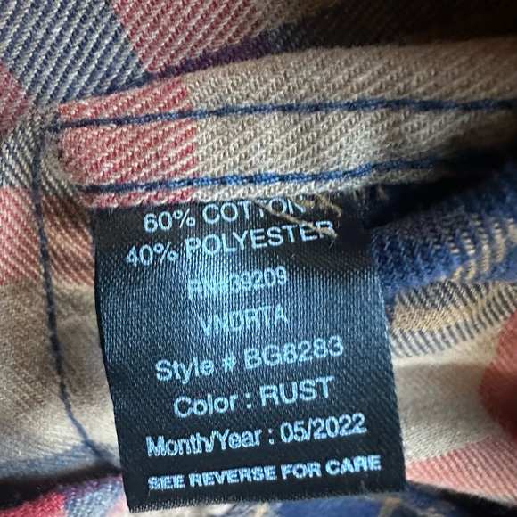 Burnside Men's Casual Plaid Shirt - Navy and Red - Picture 4 of 7